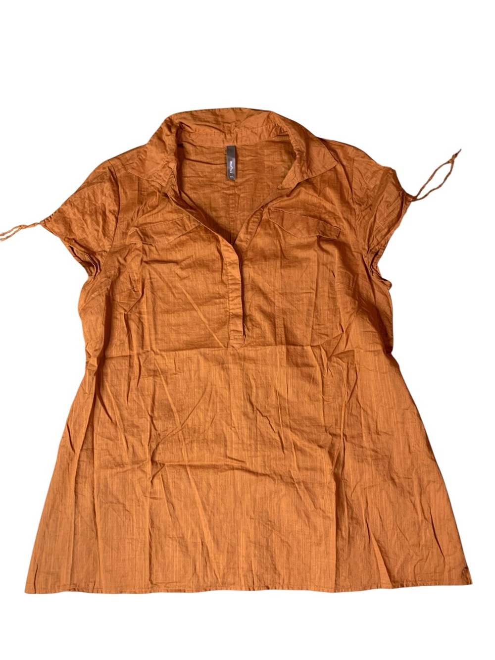 Thyme Short Sleeve Collared Pullover Blouse Caramel Brown Size Large